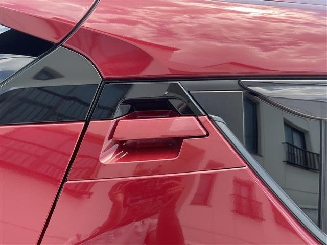 Toyota C-HR 2019 8338839-3