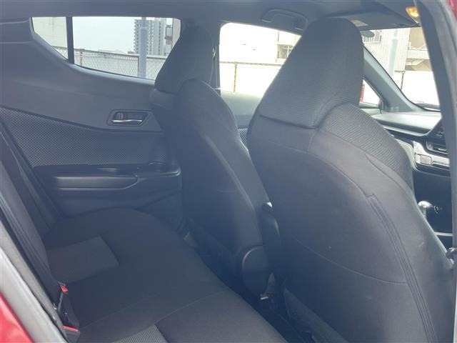 Toyota C-HR 2019 8338839-5