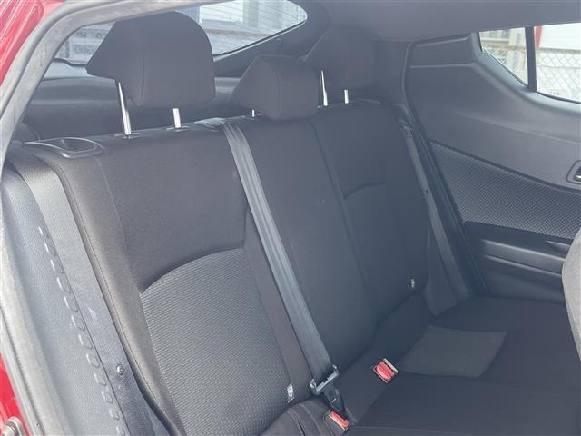 Toyota C-HR 2019 8338839-7