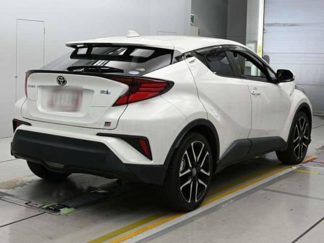 Toyota C-HR 2020 8338847-1