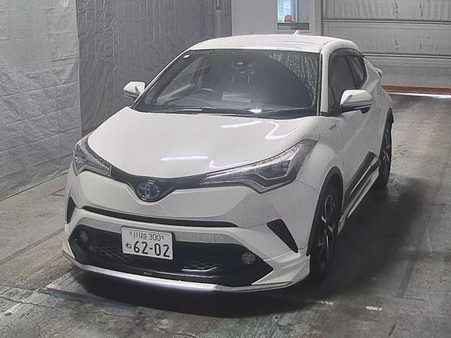 Toyota C-HR 2017 8338848-0