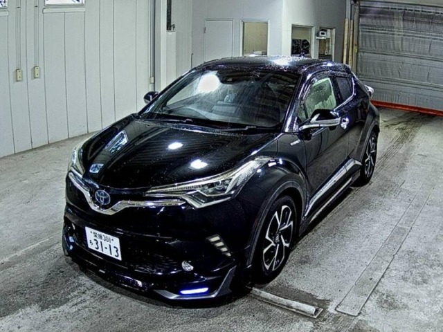 Toyota C-HR 2017 8338849-4