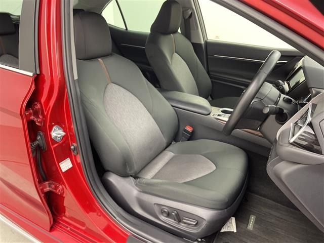 Toyota CAMRY 2017 8339292-4