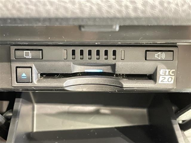 Toyota CAMRY 2021 8339293-22