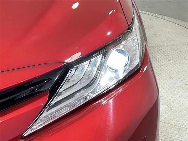 Toyota CAMRY 2018 8339294-13