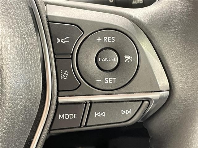 Toyota CAMRY 2018 8339294-17