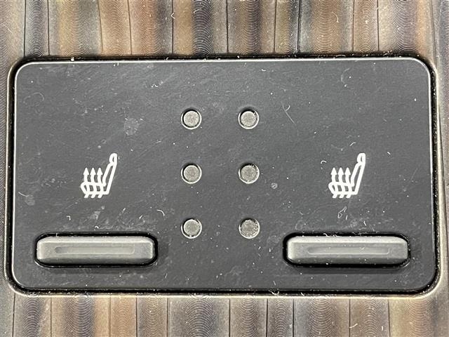 Toyota CAMRY 2018 8339294-18