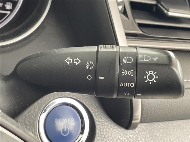 Toyota CAMRY 2019 8339295-22