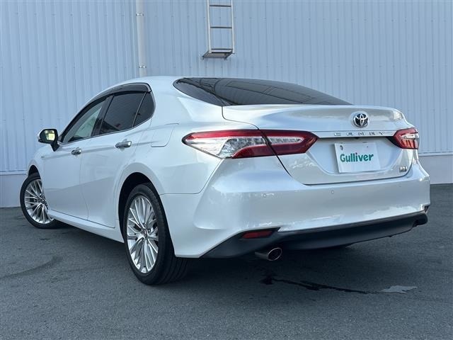 Toyota CAMRY 2017 8339296-13