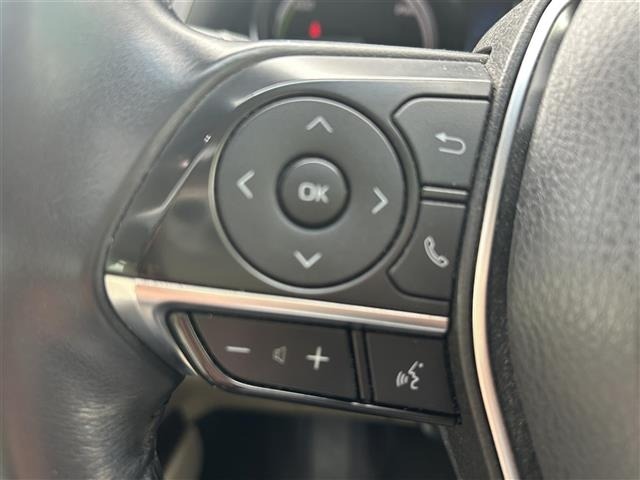 Toyota CAMRY 2017 8339298-11