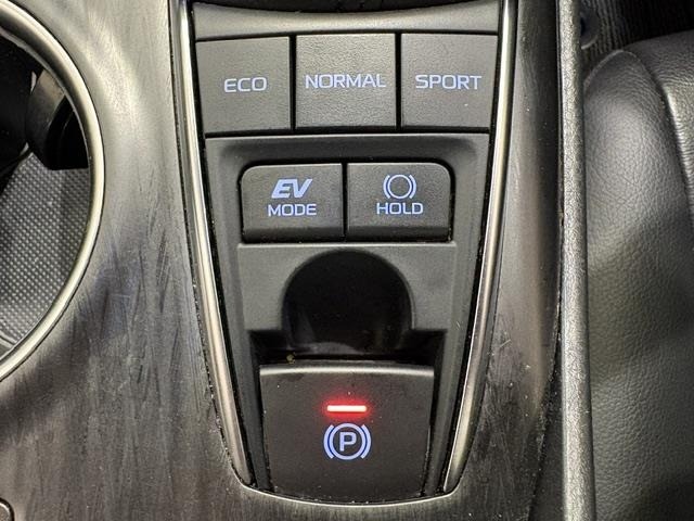 Toyota CAMRY 2023 8339299-1