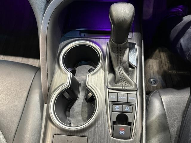 Toyota CAMRY 2023 8339299-21