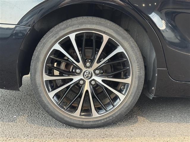 Toyota CAMRY 2019 8339300-1