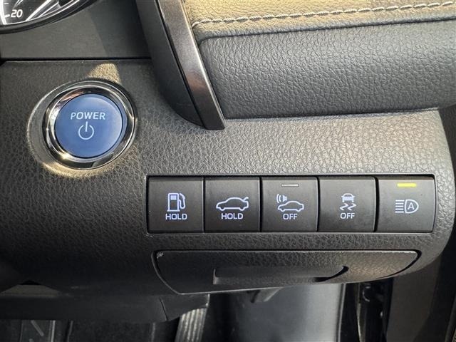 Toyota CAMRY 2019 8339300-11