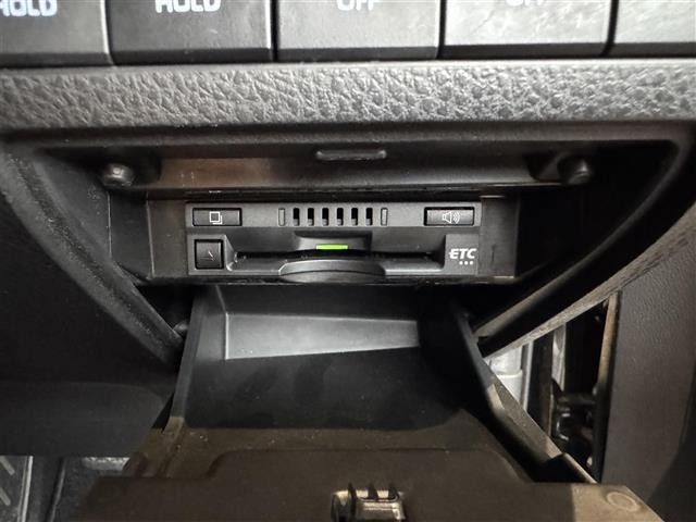 Toyota CAMRY 2019 8339300-12