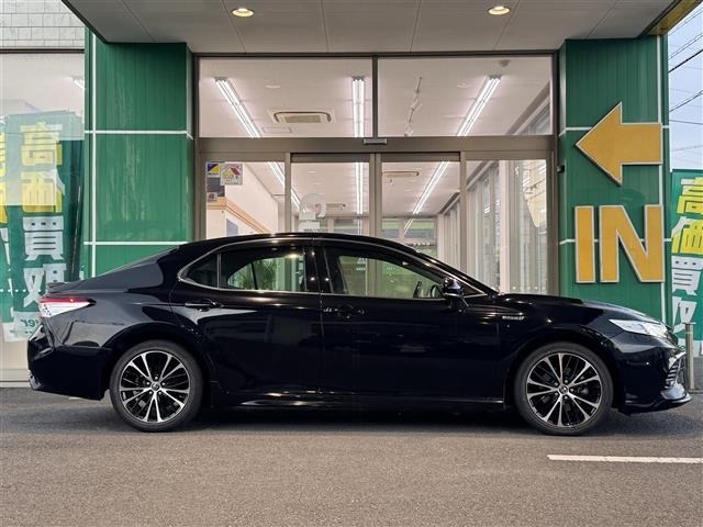 Toyota CAMRY 2019 8339300-18