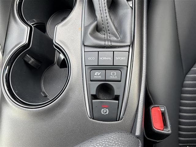Toyota CAMRY 2022 8339302-4