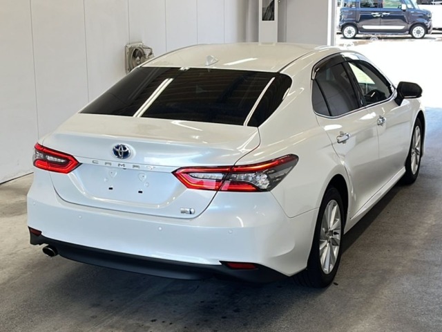 Toyota CAMRY 2023 8339306-1