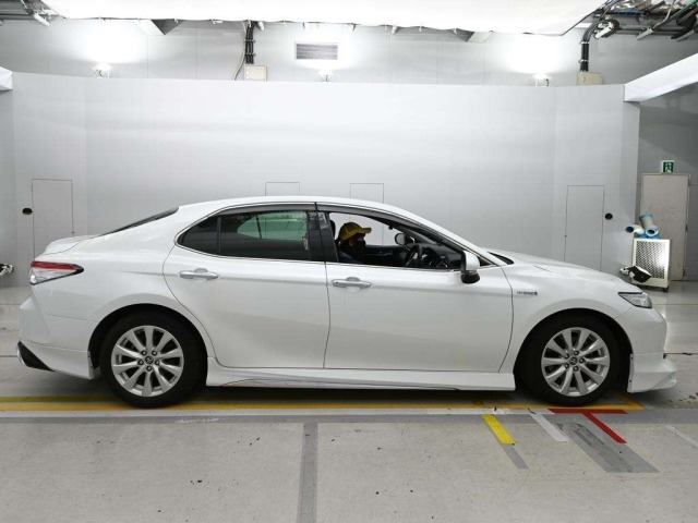 Toyota CAMRY 2017 8339307-3