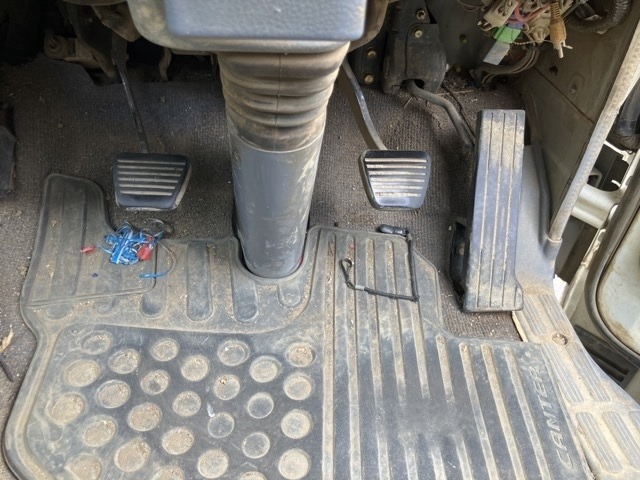 Mitsubishi CANTER 2004 8324573-4