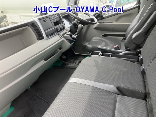 Mitsubishi CANTER 2018 8324592-5