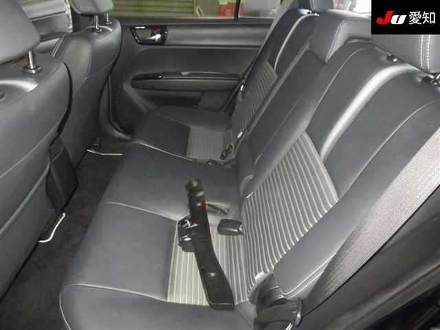 Toyota COROLLA FIELDER 2018 8339773-4