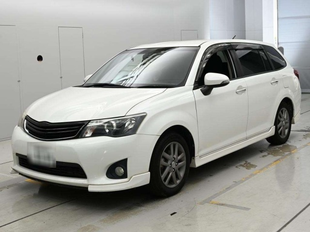 Toyota COROLLA FIELDER 2014 8339780-0