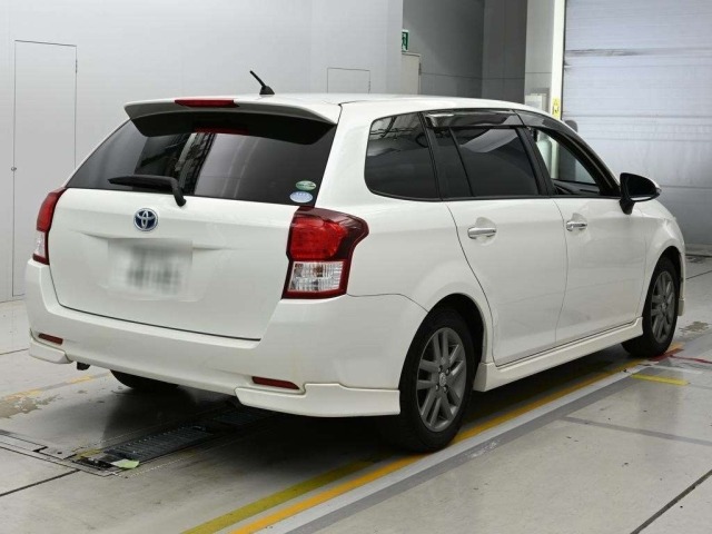 Toyota COROLLA FIELDER 2014 8339780-1