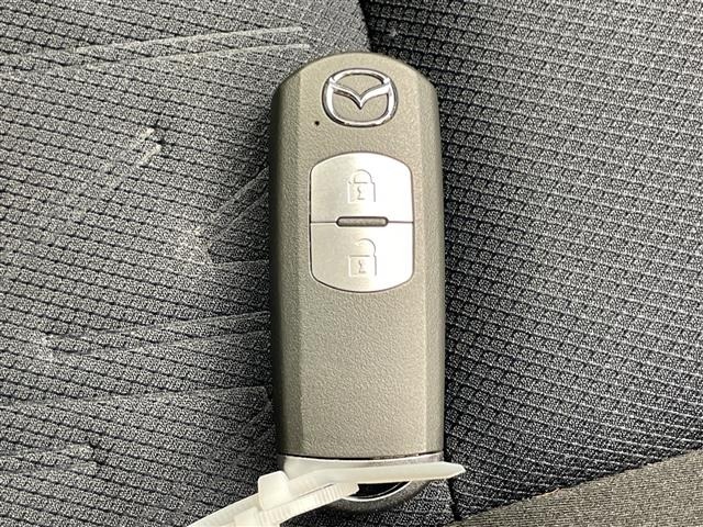 Mazda DEMIO 2015 8338837-9