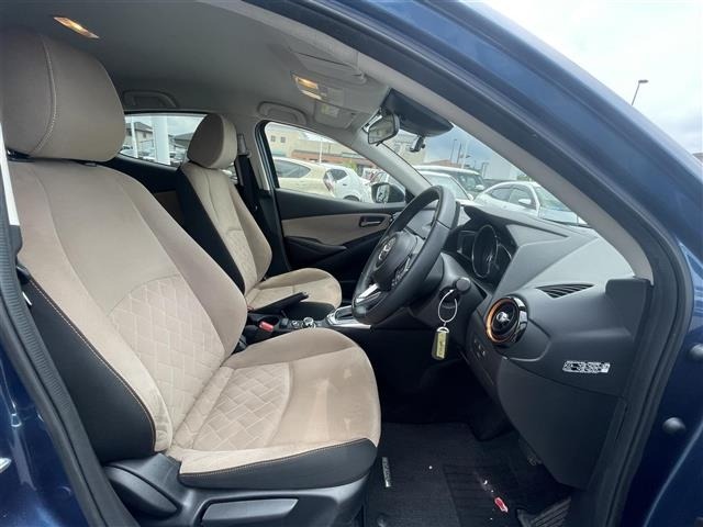 Mazda DEMIO 2017 8338840-22