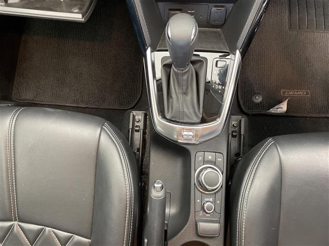 Mazda DEMIO 2018 8338857-6