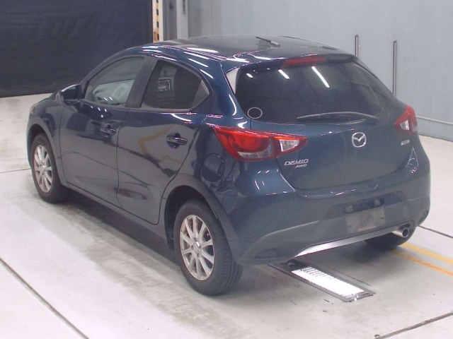 Mazda DEMIO 2015 8338859-6