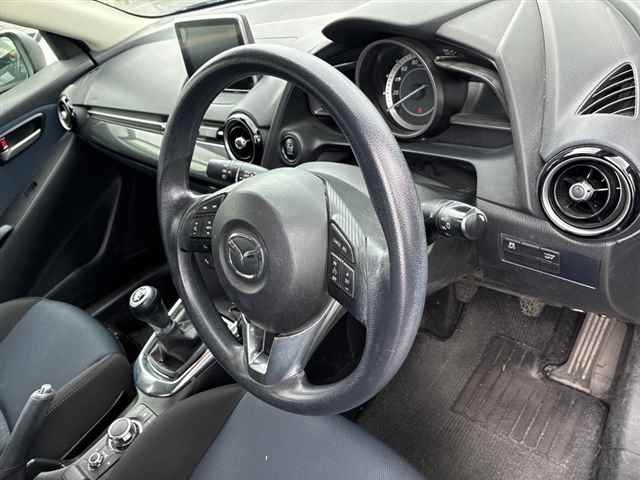 Mazda DEMIO 2015 8338860-3
