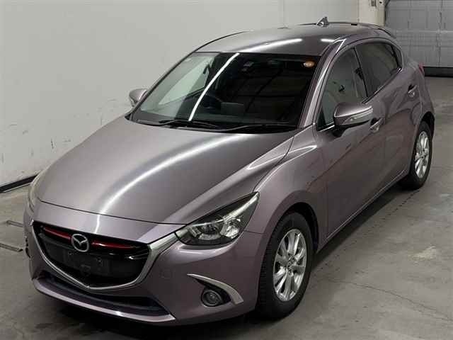 Mazda DEMIO 2015 8338860-4