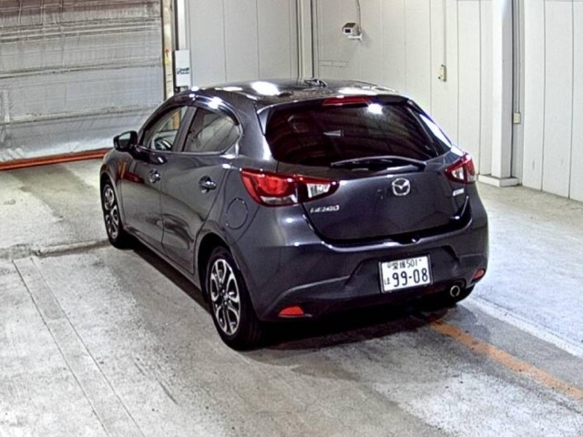 Mazda DEMIO 2014 8338861-1