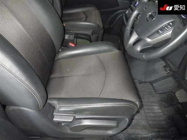 Nissan ELGRAND 2017 8338863-6