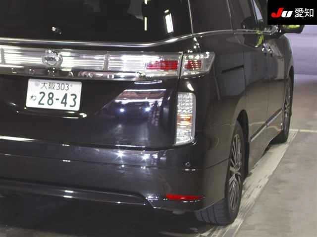 Nissan ELGRAND 2017 8338863-8