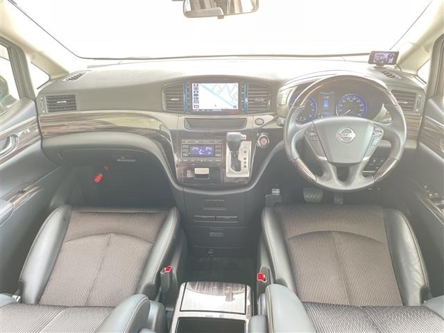 Nissan ELGRAND 2018 8338865-14