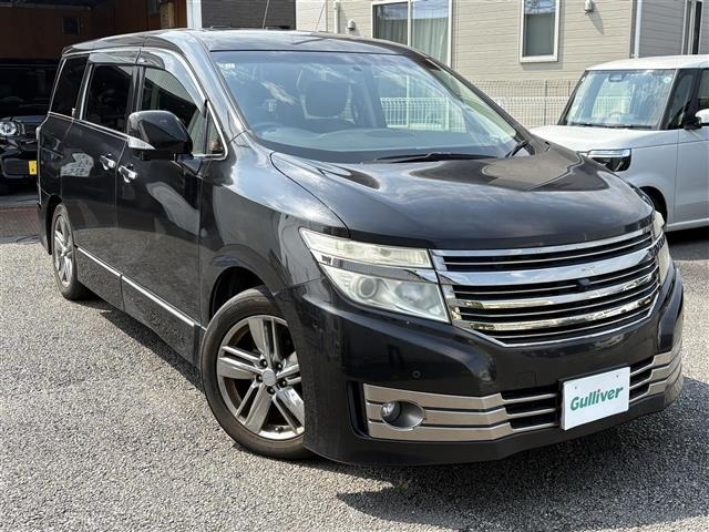 Nissan ELGRAND 2013 8338866-0