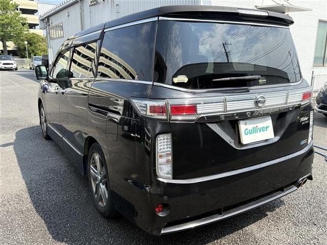 Nissan ELGRAND 2013 8338866-13