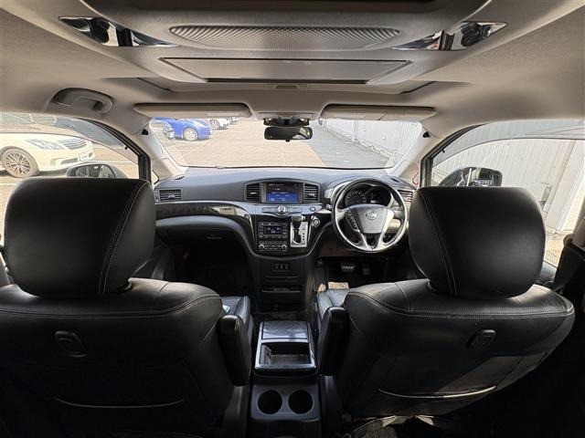 Nissan ELGRAND 2013 8338866-14