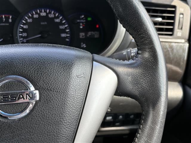 Nissan ELGRAND 2013 8338866-8