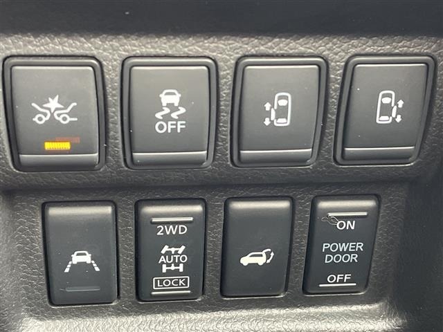 Nissan ELGRAND 2020 8338868-1