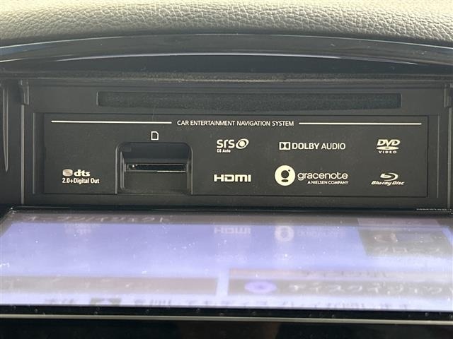 Nissan ELGRAND 2018 8338869-1