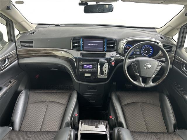Nissan ELGRAND 2018 8338869-14