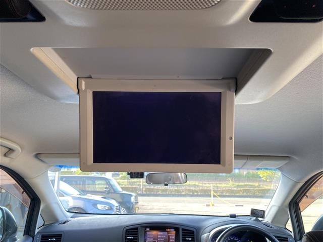 Nissan ELGRAND 2011 8338870-12