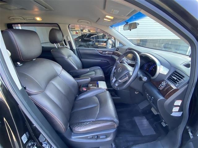 Nissan ELGRAND 2011 8338870-7