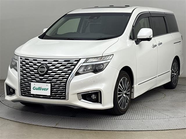 Nissan ELGRAND 2021 8338871-15