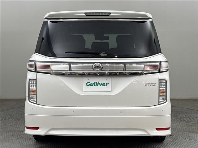 Nissan ELGRAND 2021 8338871-18
