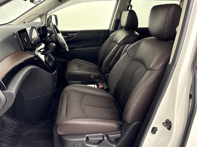 Nissan ELGRAND 2021 8338871-3